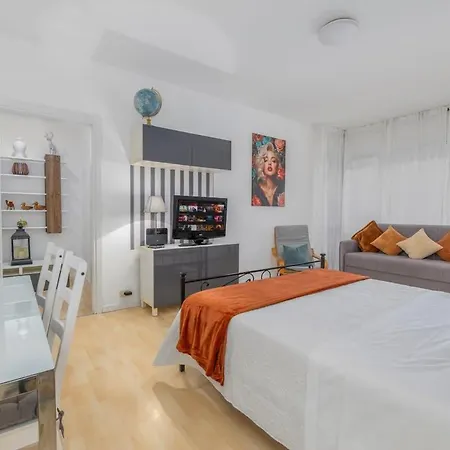 Vakantiehuis Lakeside Hideaway - Lakefront & Lecco