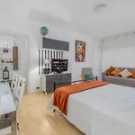 Casa vacanze Lakeside Hideaway - Lakefront & Lecco