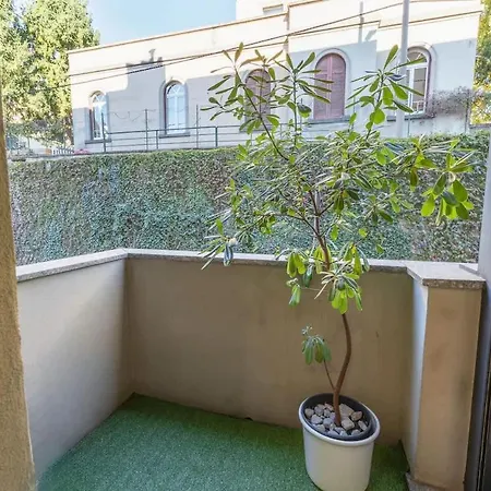 Lakeside Hideaway - Lakefront & Prázdninový dům Lecco